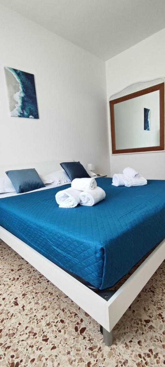 A Casa Dei Nonni Lägenhet Giardini Naxos Exteriör bild