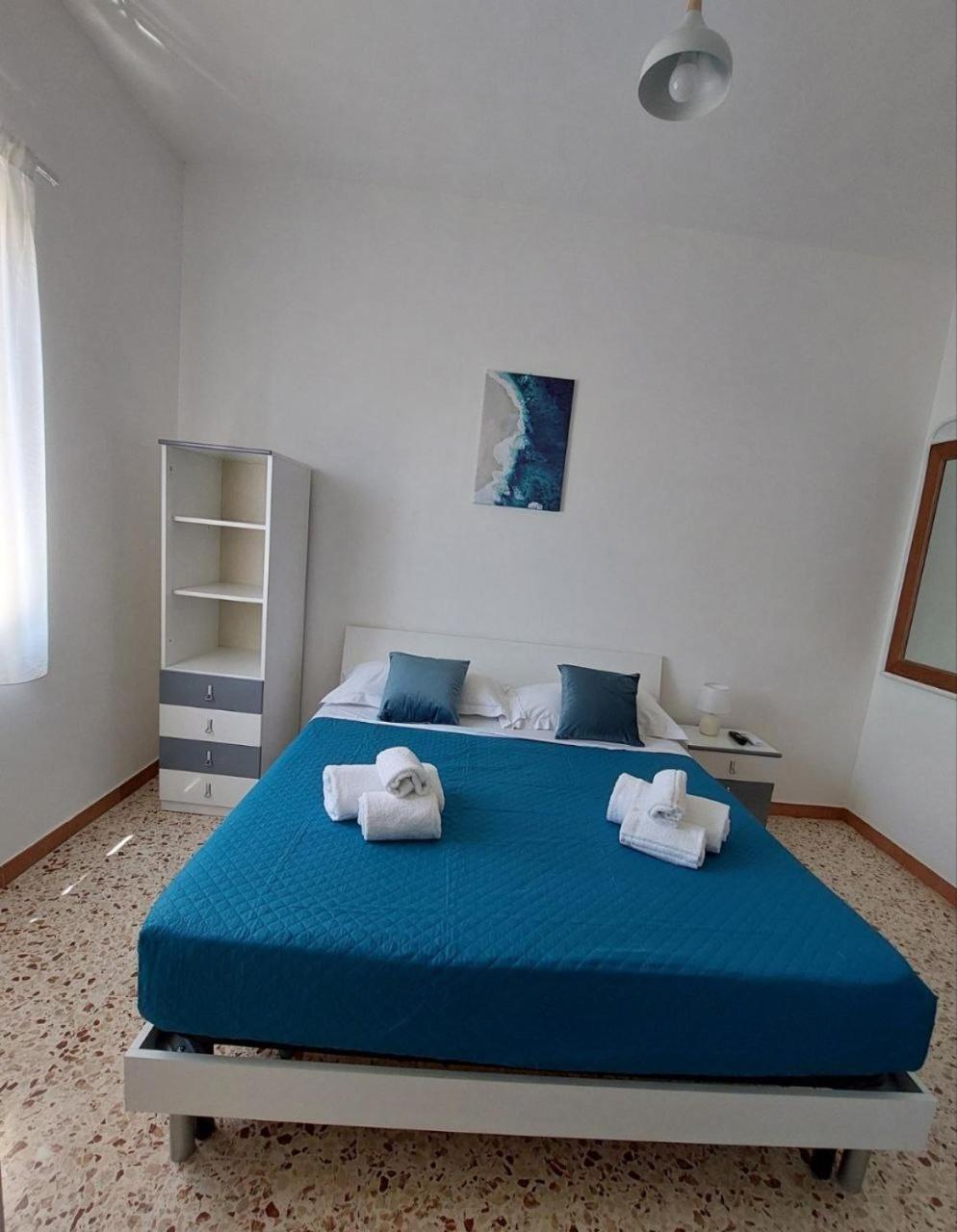 A Casa Dei Nonni Lägenhet Giardini Naxos Exteriör bild